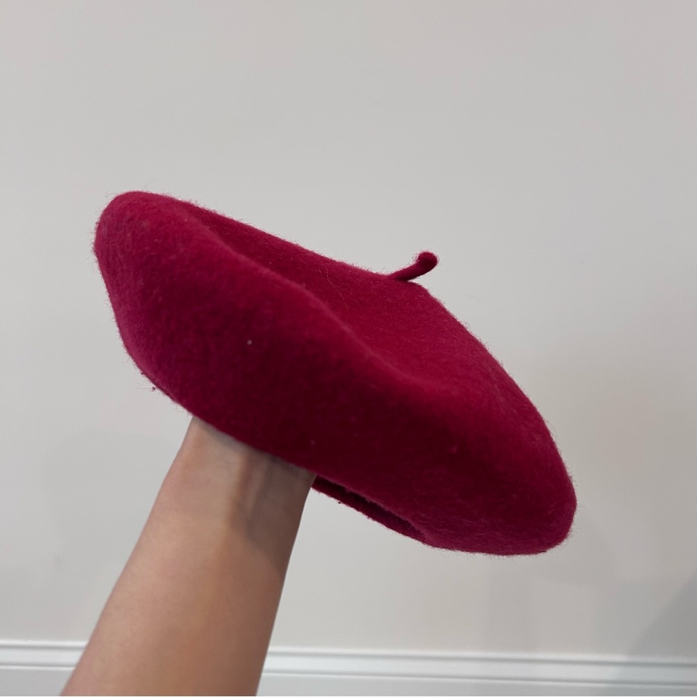 Vintage Classic Women's 100% Wool Beret in Deep Berry
